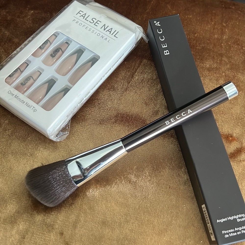 Becca Brush with nails $28